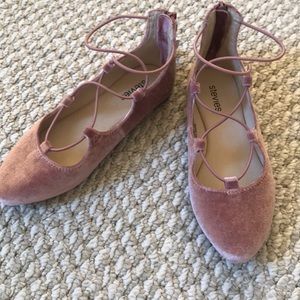 Pink Velvet Flats 💕